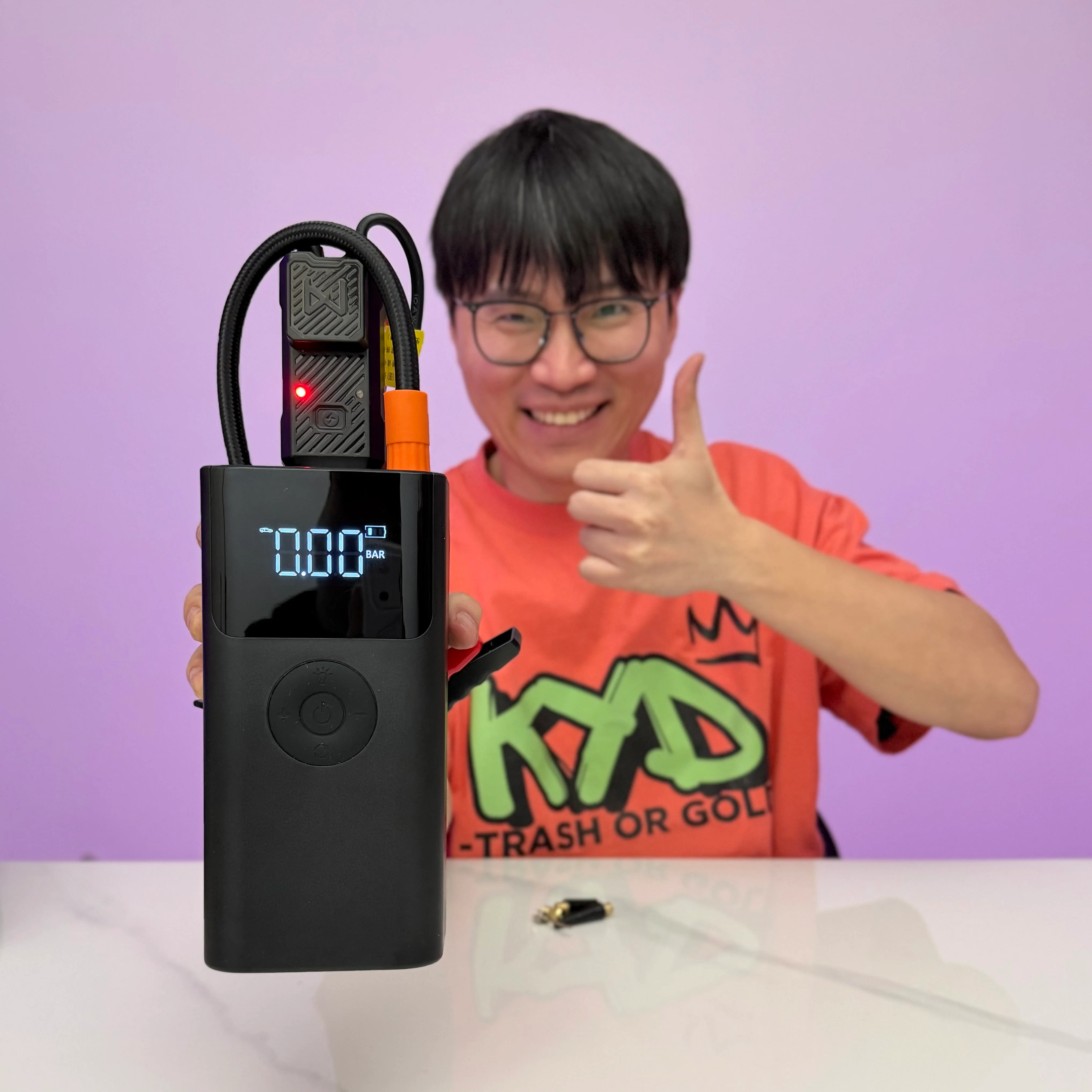 [GOLD] 12V Portable Jump Starter with Built-In Air Compressor and Smart Safety Protection