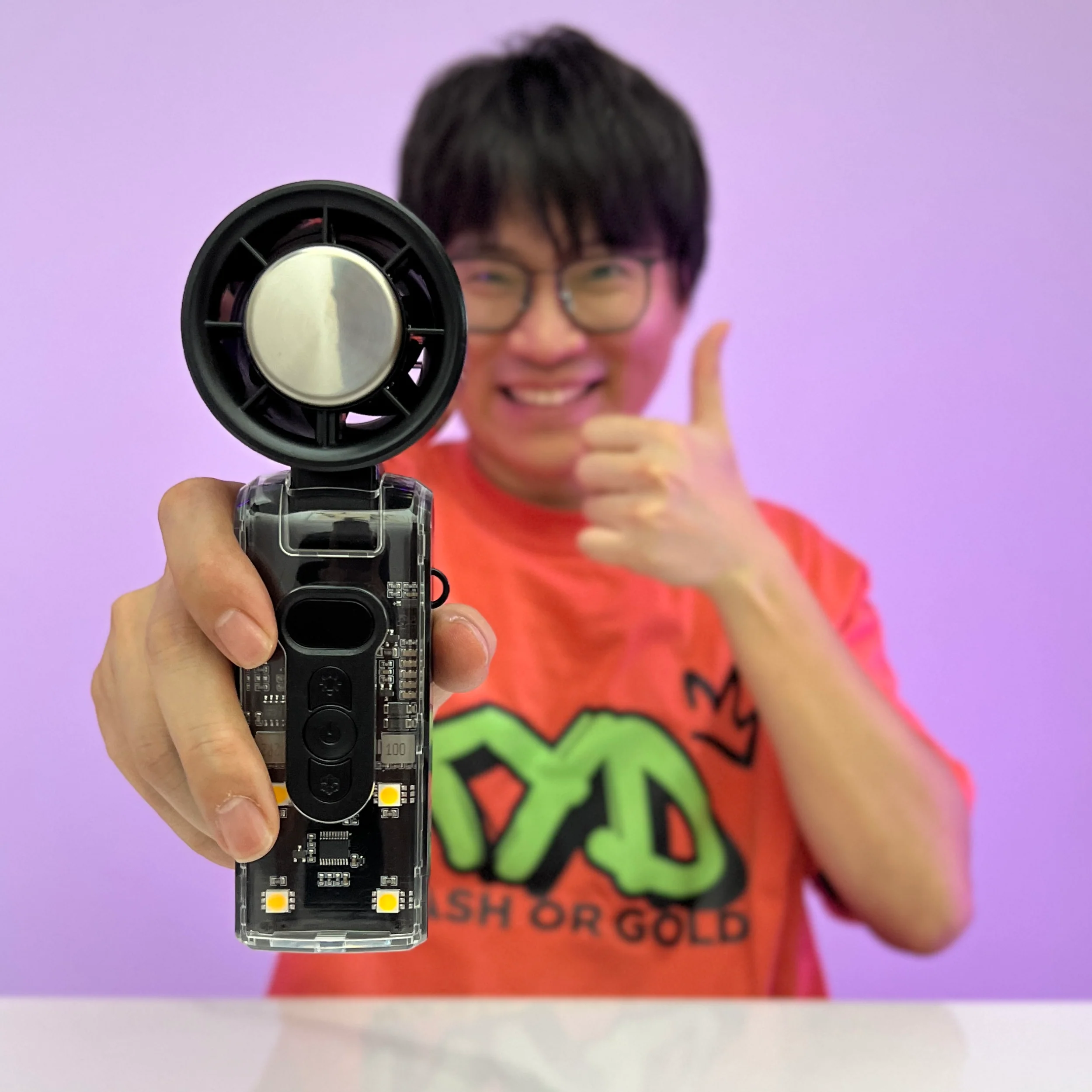 [GOLD] IceRush Turbo – Handheld Fan with Instant Cooling Plate & LED Light
