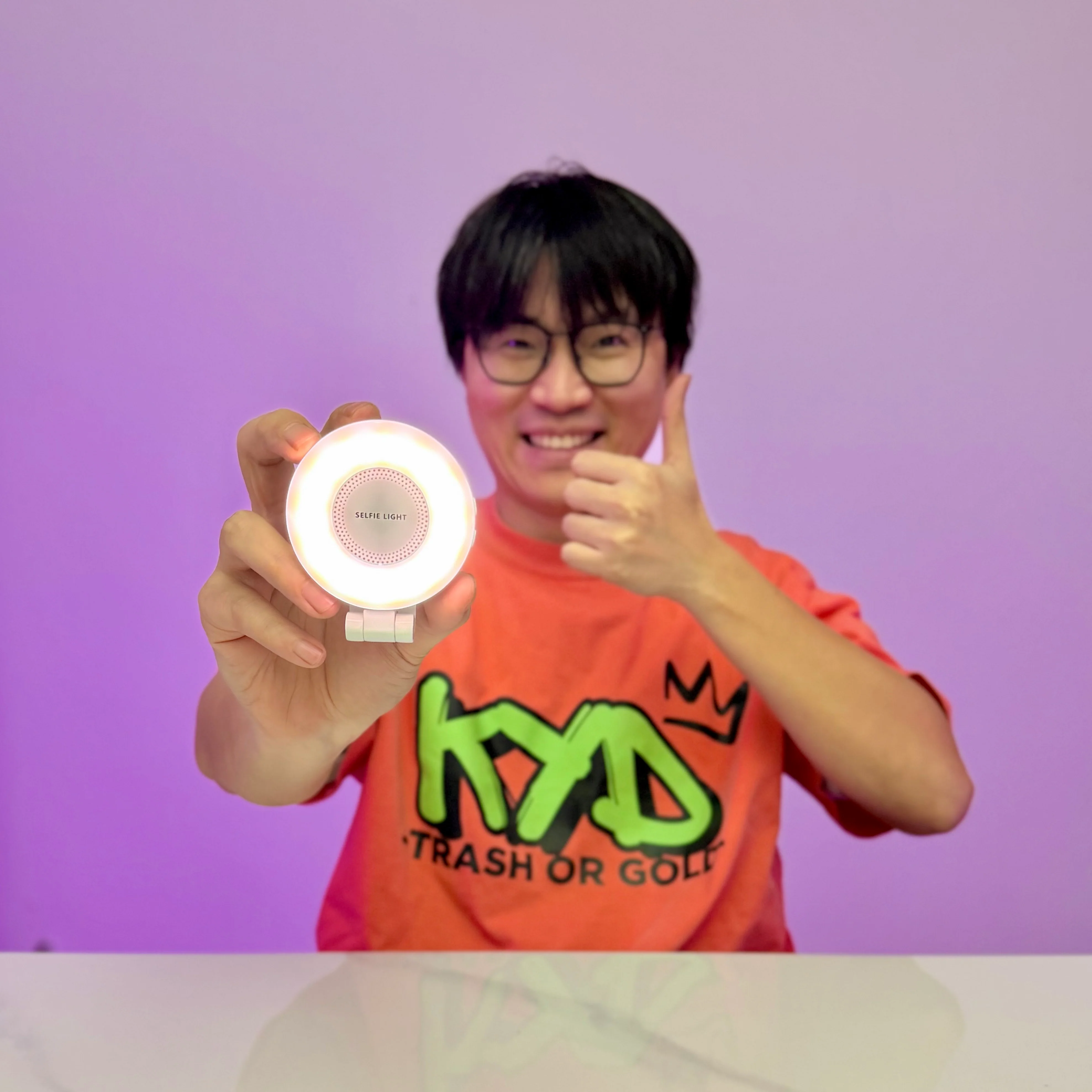 [GOLD] SnapLite Pro – CRI 95+ Magnetic 3-in-1 Selfie Light with Mirror